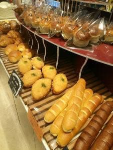 バウムクーヘン工房ブルージュプリュス