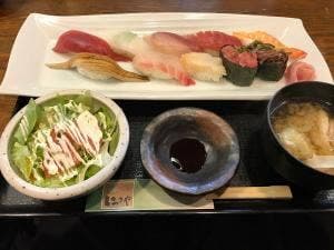 いづみや