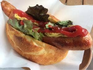 エムシーカフェミッチーズ