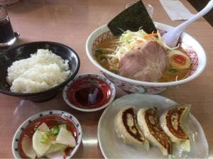 ラーメンめん丸新国道店