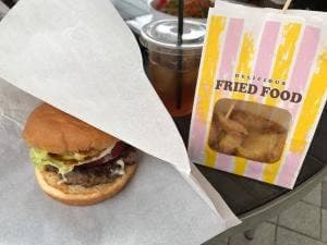 SEA-SIDE・BURGER KITCHIN NEOPASA駿河湾沼津上り