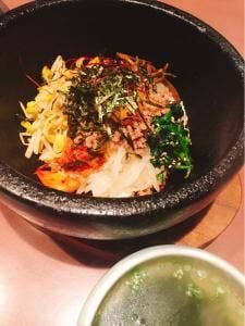 焼肉と韓国家庭料理明洞