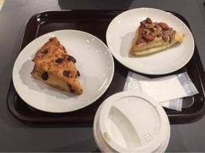スターバックス コーヒー 草叢BOOKS 新守山店