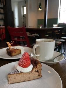 Cafe Snug
