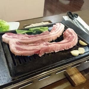 オモニ別邸 松山カルビ