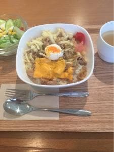 カフェ ソラーレ