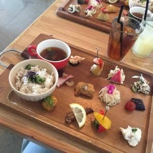 Cafe Mamae & 夜Cafe Izakaya MAMAE