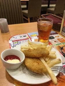 ガスト 谷原店