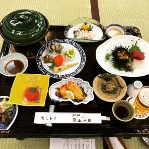 大沢温泉 山水閣