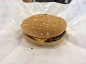 ドムドムハンバーガー イオン金沢八景店