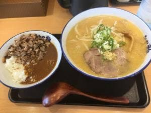 麺や 雅 留萌店