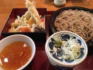 吹上庵そば道場三稜館