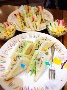 コロラド小山駅前店