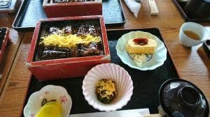 対月館