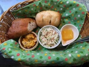 カフェ カリス