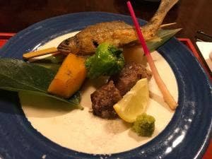 温石 左近太郎 本店