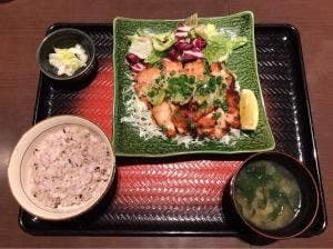 大戸屋ごはん処 長野長池店