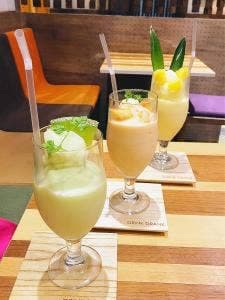 スムージー専門店 DRINK DRANK