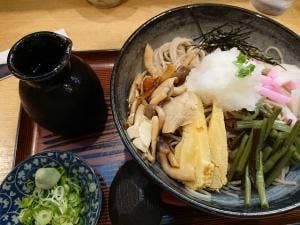 鈴八庵