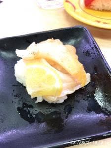 スシロー 滝野社店