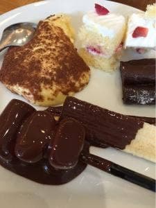 L'HOTEL de BUFFET イオンレイクタウン店