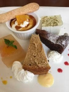 カフェ・ブランシュ