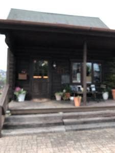 こんがりパン工房