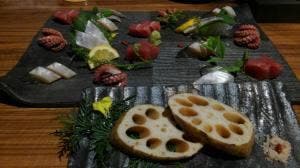 酒肴屋くやすけ