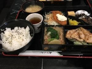 明日香飾磨店