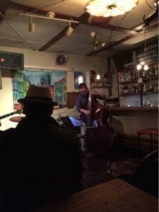 バー サルヴァドール