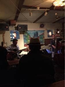 バー サルヴァドール