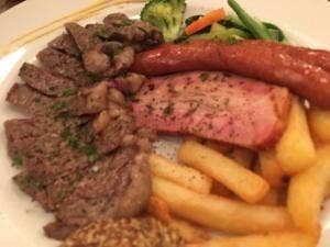 Brasserie & Wine cafe Buzz