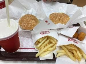 ドムドムハンバーガー 三ッ境店