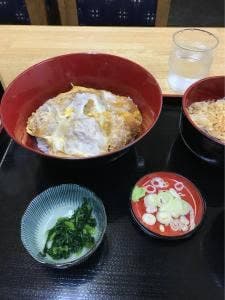 はがくれ麺丼亭
