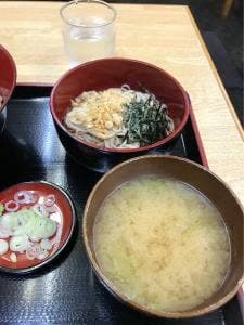 はがくれ麺丼亭