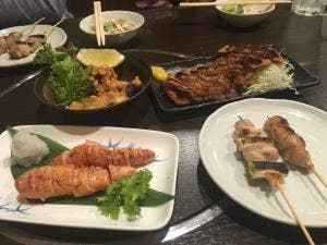 もつ鍋 串焼き 山㐂 駅東口店