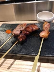 焼き鳥とワイン 志ノ蔵