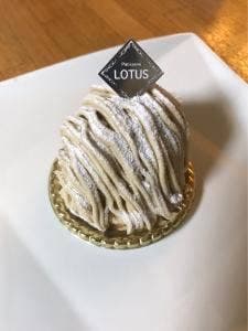 patisserie LOTUS