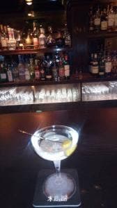RETRO BAR 木馬館