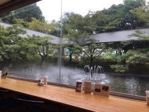 カフェテラス まど