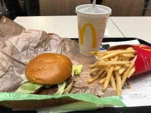 マクドナルド アリオ倉敷店