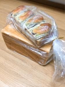 食パン専門店 高匠 北新地駅ナカ店