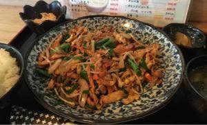 ヤスとカマーの店