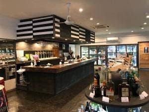ふじい酒店