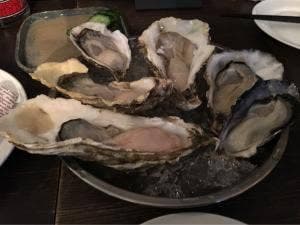 オイスターストーリー 牡蠣亭