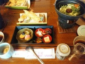 良彌 奥の庭