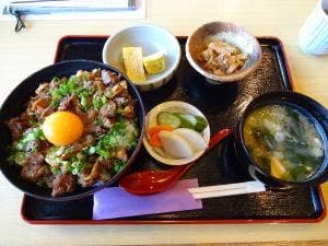 そばと地鶏の店 縄文