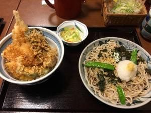戸隠そば 藤枝分店