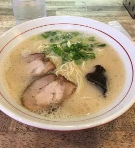 博多ラーメン亭