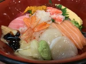 ちよだ鮨 西武東戸塚店